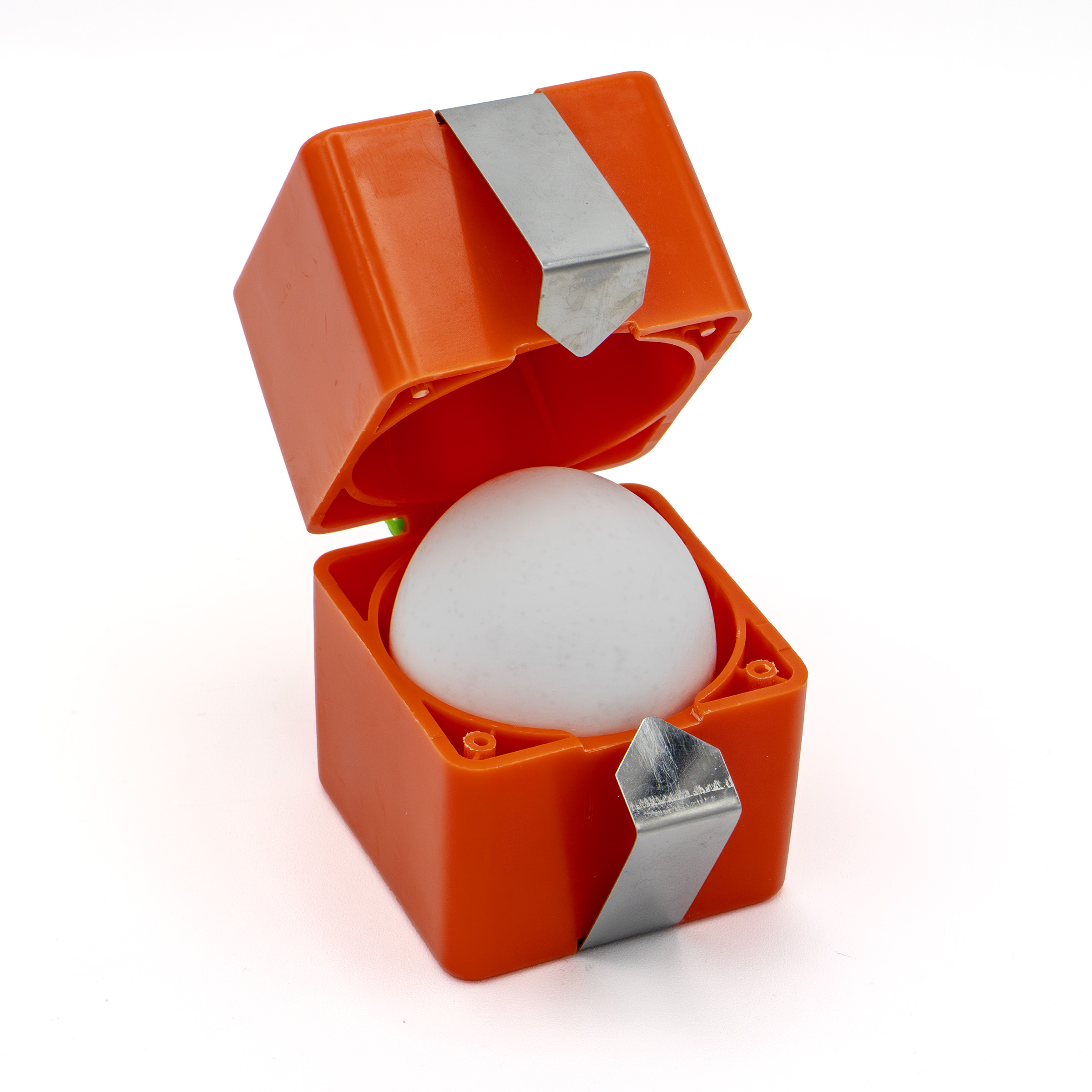 Egg Cracker